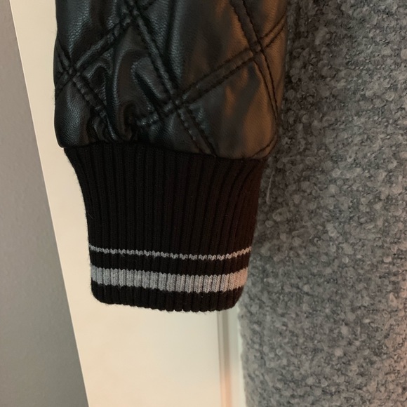 BCBGeneration Wool Coat w/faux leather sleeves - Picture 4 of 7